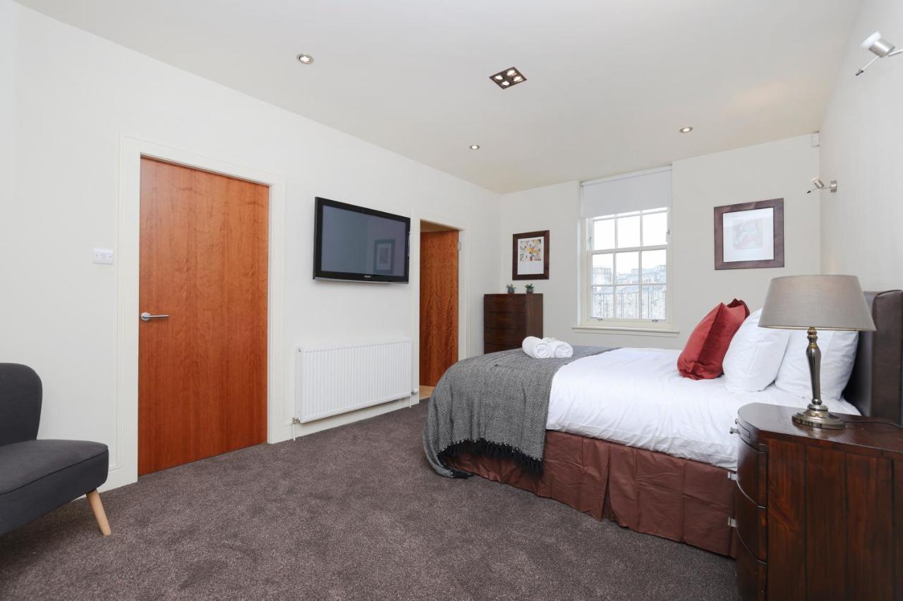 Joivy Spacious 2 Bed,2 Bath Flat, Free Parking And Rooftop Terrace Edinburgh Dış mekan fotoğraf